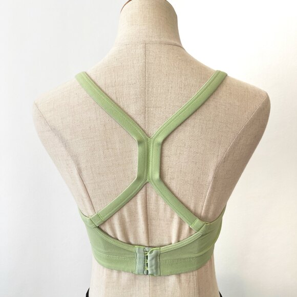 VSX Light Green Sports Bra Victoria's Secret Active Workout Gym Yoga Sports - Picture 1 of 6